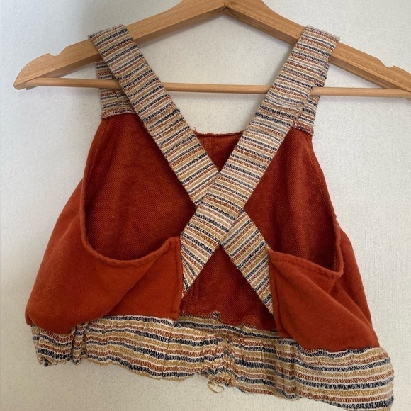 UO TRIBAL CRISS CROSS BRA SIZE LARGE - Picture 4 of 4